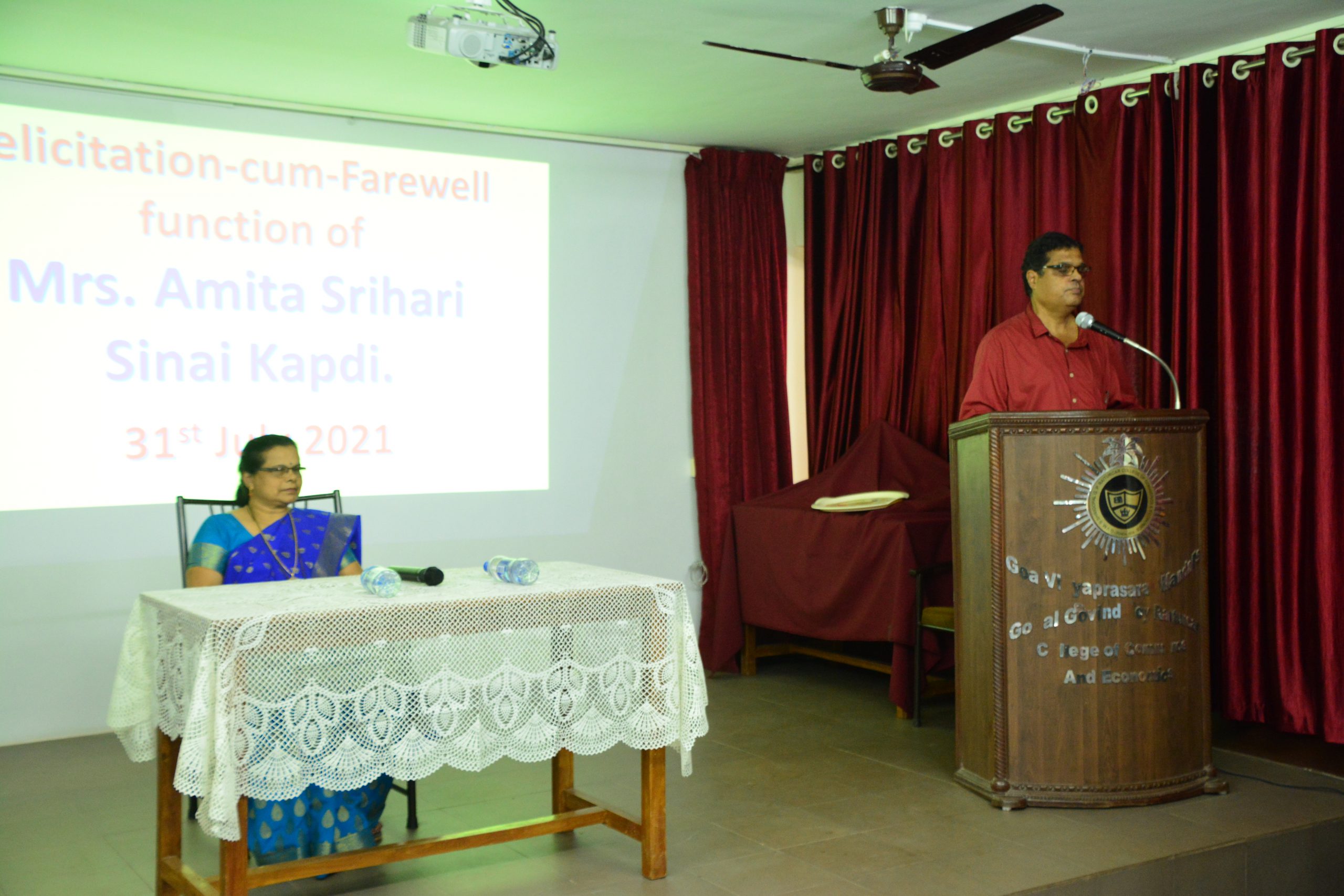 Felicitation-cum-Farewell function of Mrs. Amita Kapdi